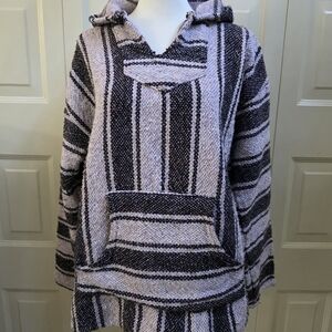 Sunspecs Mexican poncho hoodie drug rug Light Pink Purple women’s Large Unisex